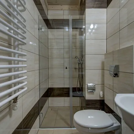 Goscinne Swiatlomir 3*