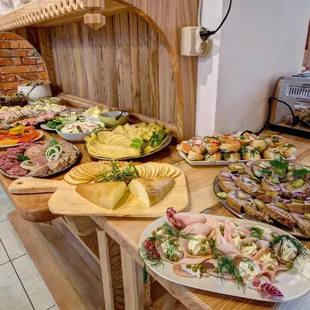 Goscinne Swiatlomir 3*