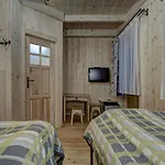 Goscinne Swiatlomir 3* Zakopane