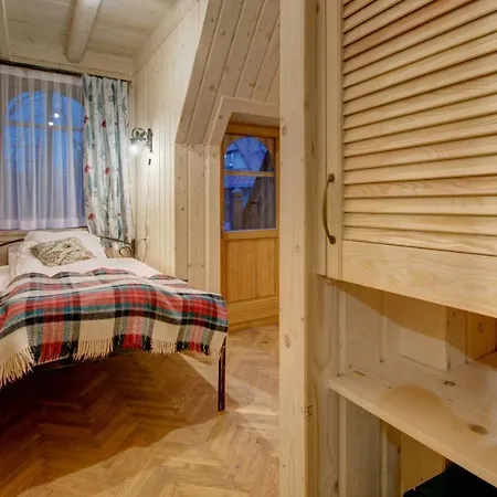 Bed & Breakfast Goscinne Swiatlomir 3*