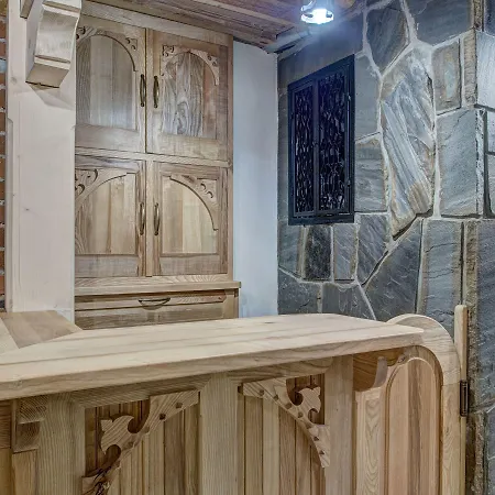 Goscinne Swiatlomir Bed and Breakfast